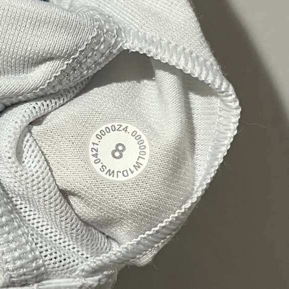 Sz 8 Lululemon Invigorate Tank Top - Picture 5 of 10